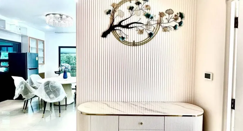 For rent 5 bedrooms house in Bang Kapi, Bangkok