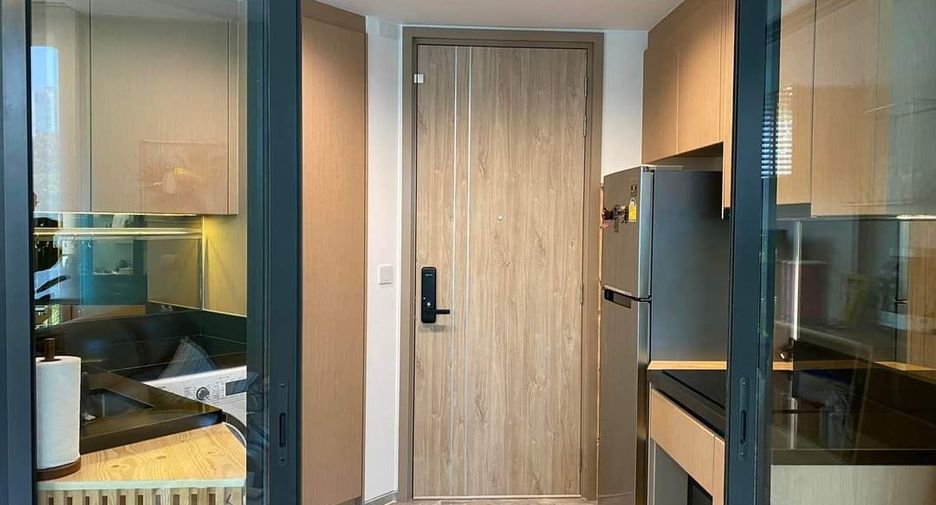 Condo en alquiler de 2 habitaciones en Suan Luang, Bangkok