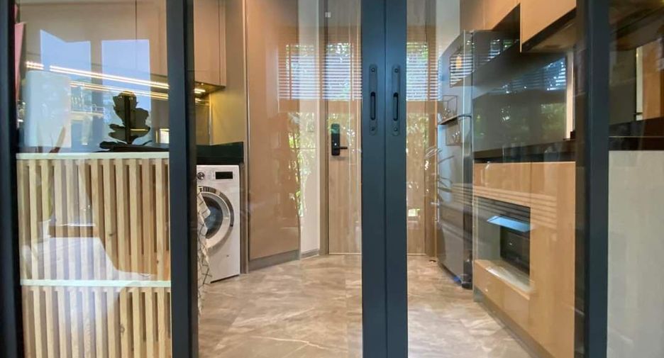 Condo en alquiler de 2 habitaciones en Suan Luang, Bangkok