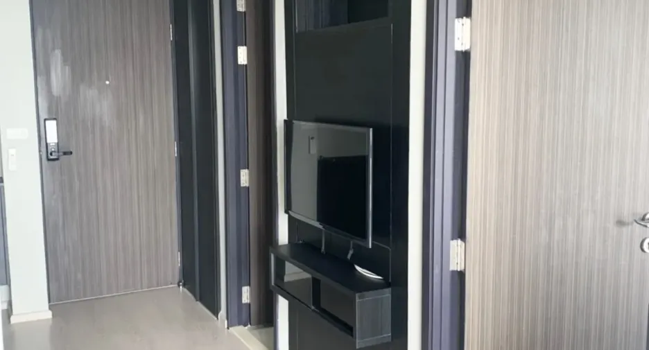 Condo en alquiler de 1 habitaciones en Khlong Toei, Bangkok