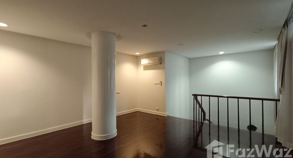 Apartamento en alquiler de 3 habitaciones en Pathum Wan, Bangkok