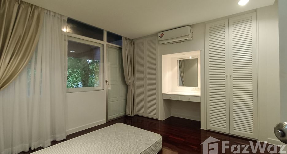 For rent 3 ベッドルーム apartment in Pathum Wan, Bangkok