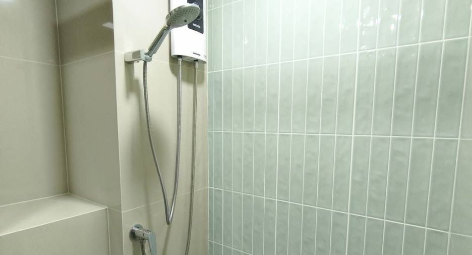 For rent studio condo in Phaya Thai, Bangkok