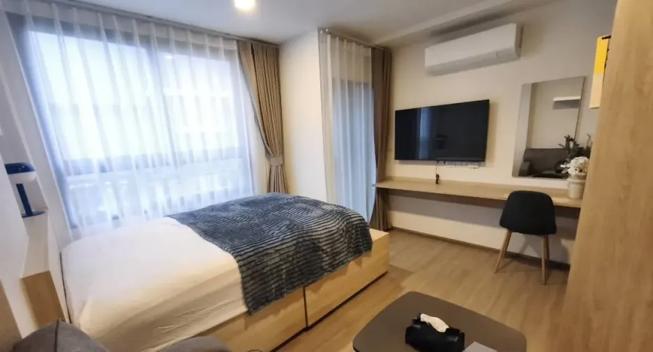 For rent studio condo in Phaya Thai, Bangkok