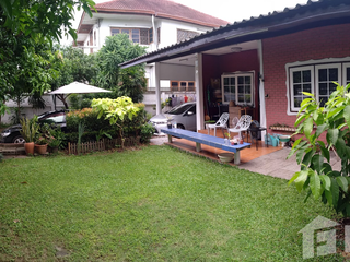 Casa en alquiler de 3 habitaciones en Lak Si, Bangkok