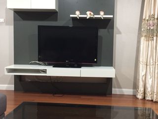 Wohnung zur Miete mit 2 Zimmer in Huai Khwang, Bangkok