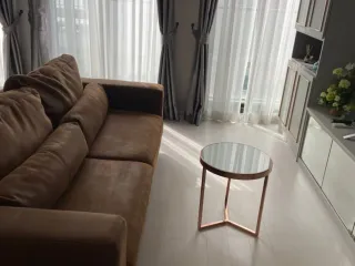 Wohnung zur Miete mit 1 Zimmer in Pathum Wan, Bangkok