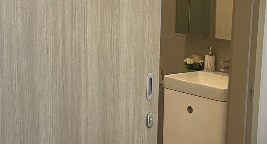 Аренда 1 кровать кондо в Патхум Щан, Бангкок