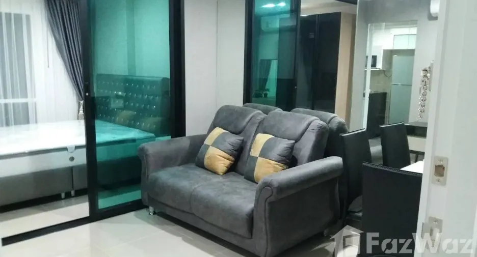 Condo en alquiler de 1 habitaciones en Phra Khanong, Bangkok