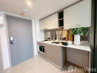 Wohnung zur Miete mit 1 Zimmer in Huai Khwang, Bangkok