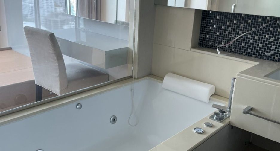 For rent 1 Beds condo in Watthana, Bangkok