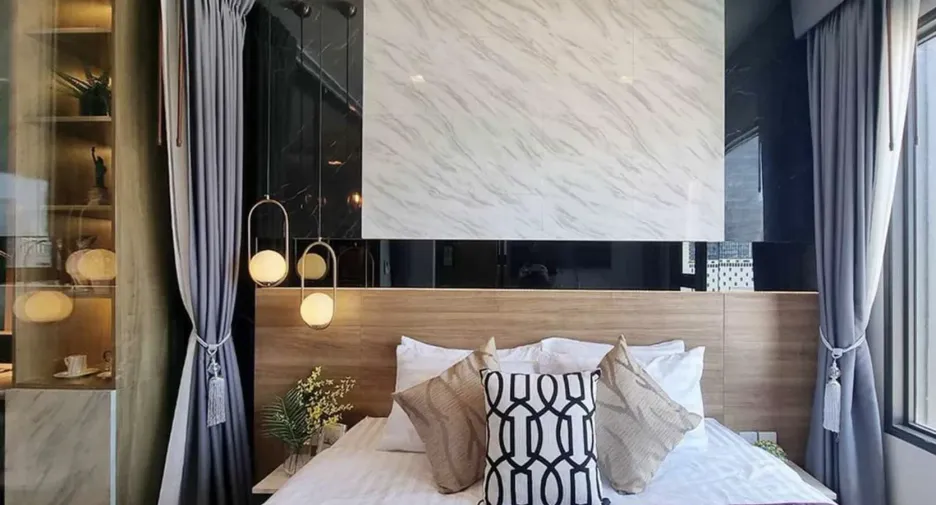 For rent 1 bed condo in Pathum Wan, Bangkok