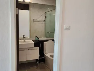 For rent 1 bed condo in Bang Rak, Bangkok