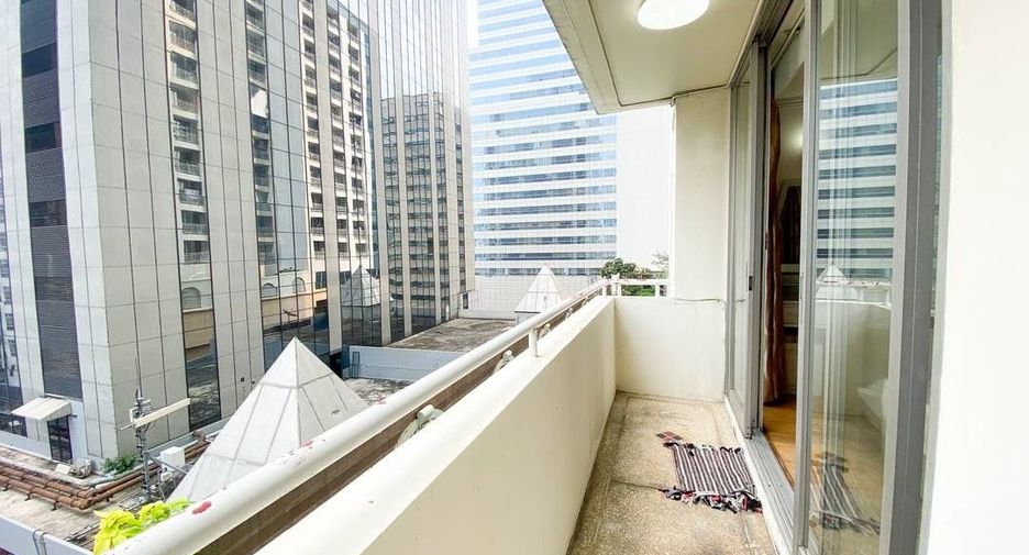 Wohnung zur Miete mit 2 Zimmer in Watthana, Bangkok