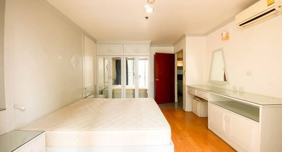 Wohnung zur Miete mit 2 Zimmer in Watthana, Bangkok
