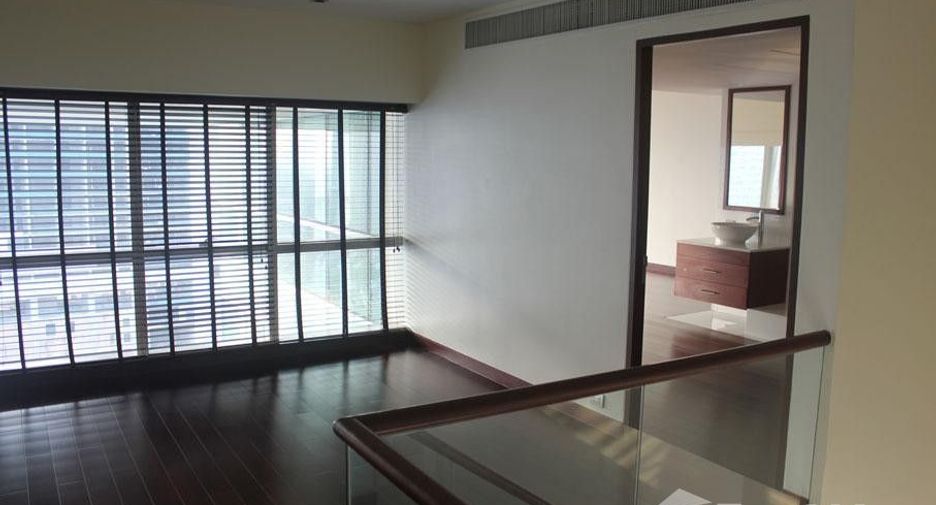 ให้เช่า 3 ห้องนอน คอนโด ใน คลองเตย, กรุงเทพฯ