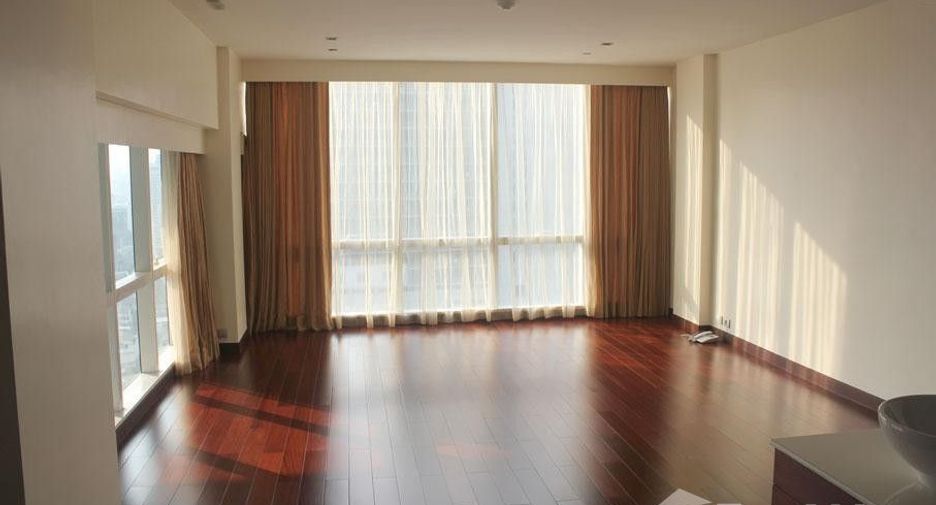 ให้เช่า 3 ห้องนอน คอนโด ใน คลองเตย, กรุงเทพฯ