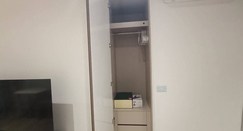 Condo en alquiler de 1 habitaciones en Khlong Toei, Bangkok
