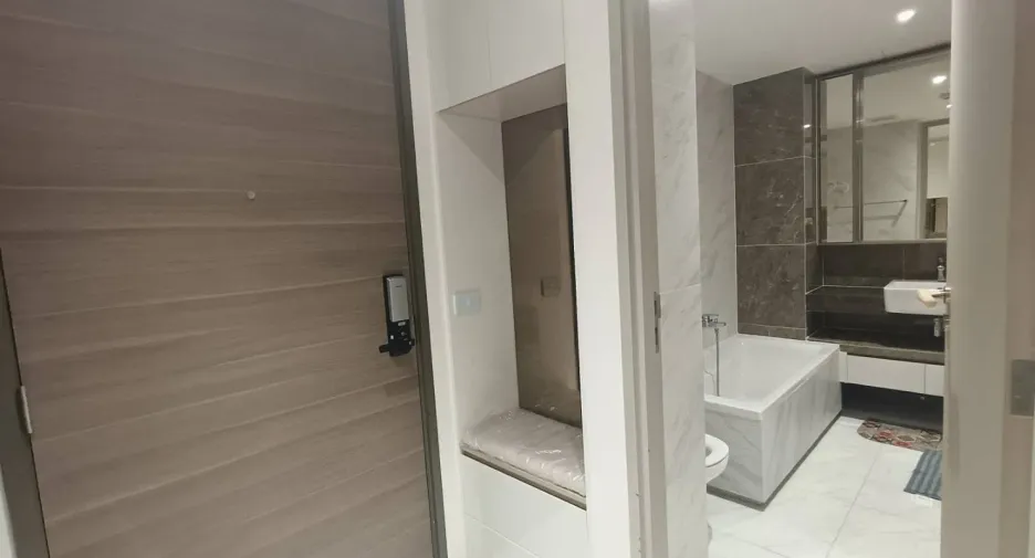 Condo en alquiler de 1 habitaciones en Khlong Toei, Bangkok
