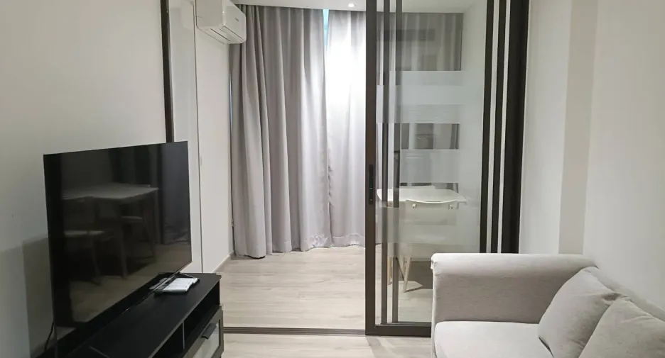 Condo en alquiler de 1 habitaciones en Khlong Toei, Bangkok