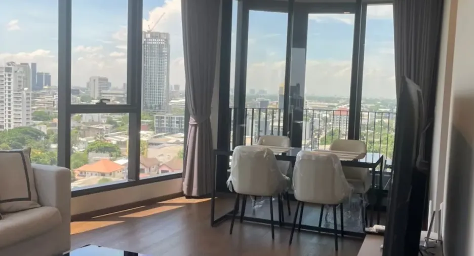 For rent 2 bedrooms condo in Khlong Toei, Bangkok