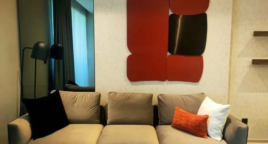 For rent 2 bedrooms condo in Khlong Toei, Bangkok