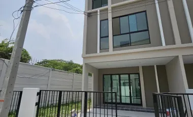 ให้เช่า 4 ห้องนอน บ้านเดี่ยว ใน สะพานสูง, กรุงเทพฯ