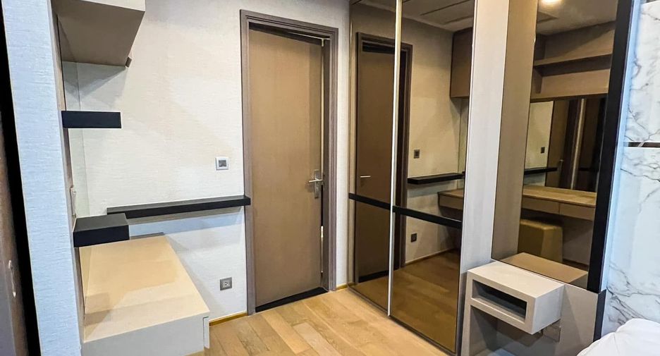 For rent 1 bed condo in Bang Rak, Bangkok