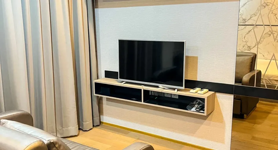 For rent 1 bed condo in Bang Rak, Bangkok