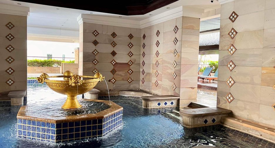 For rent 1 bed condo in Sathon, Bangkok