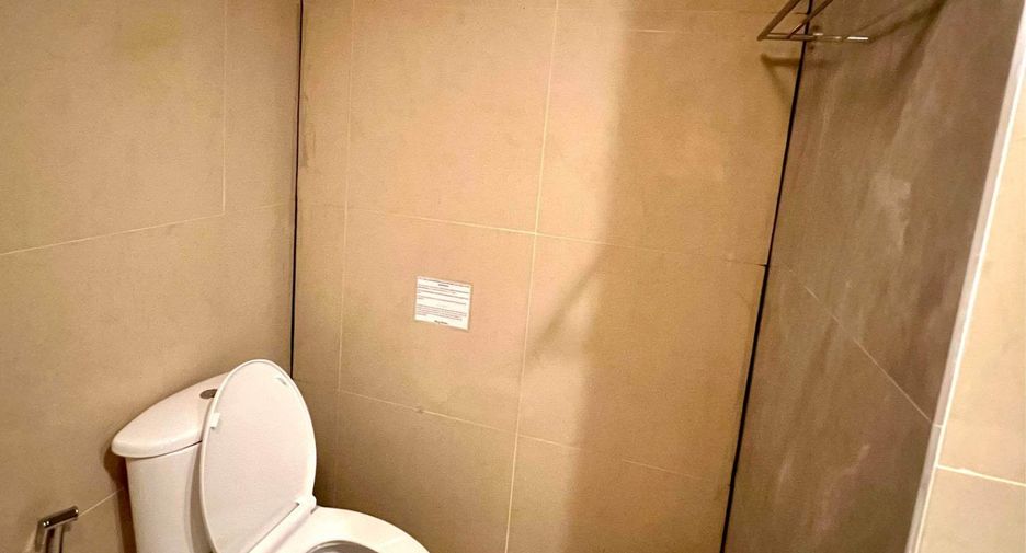 For rent 1 bed condo in Sathon, Bangkok