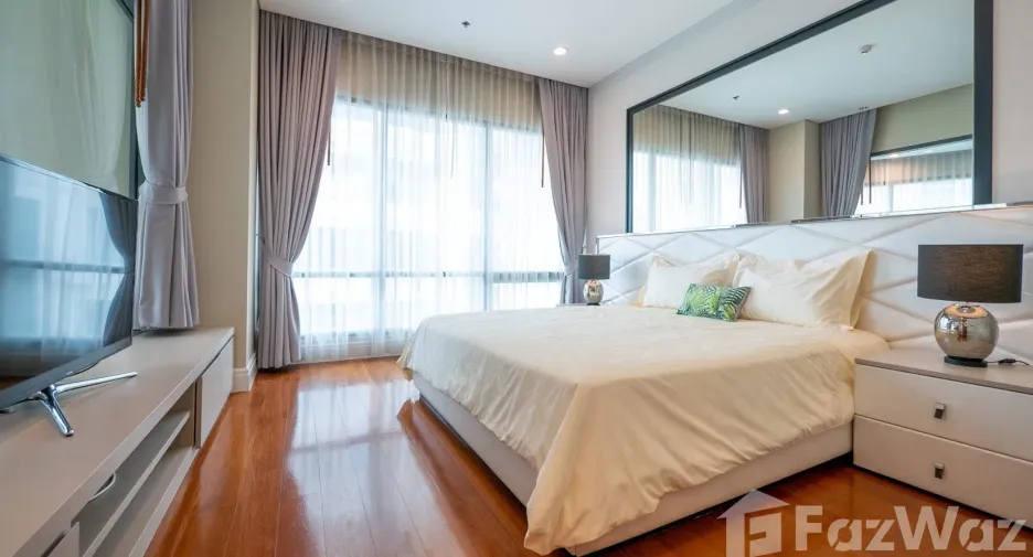 ให้เช่า 3 ห้องนอน คอนโด ใน คลองเตย, กรุงเทพฯ