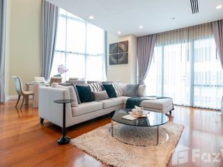 Wohnung zur Miete mit 3 Zimmer in Khlong Toei, Bangkok