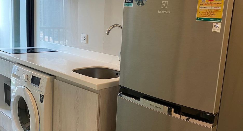 Condo en alquiler de 1 habitaciones en Watthana, Bangkok