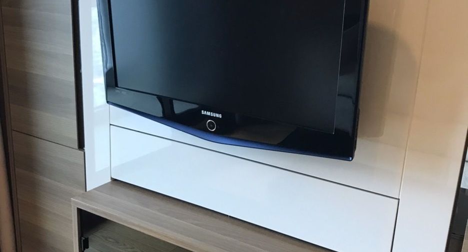 For rent 1 bed condo in Sathon, Bangkok