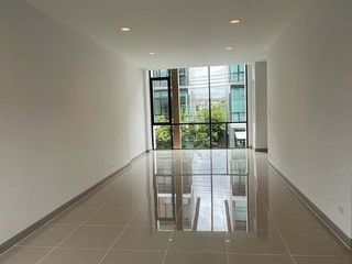 For rent office in Lat Phrao, Bangkok