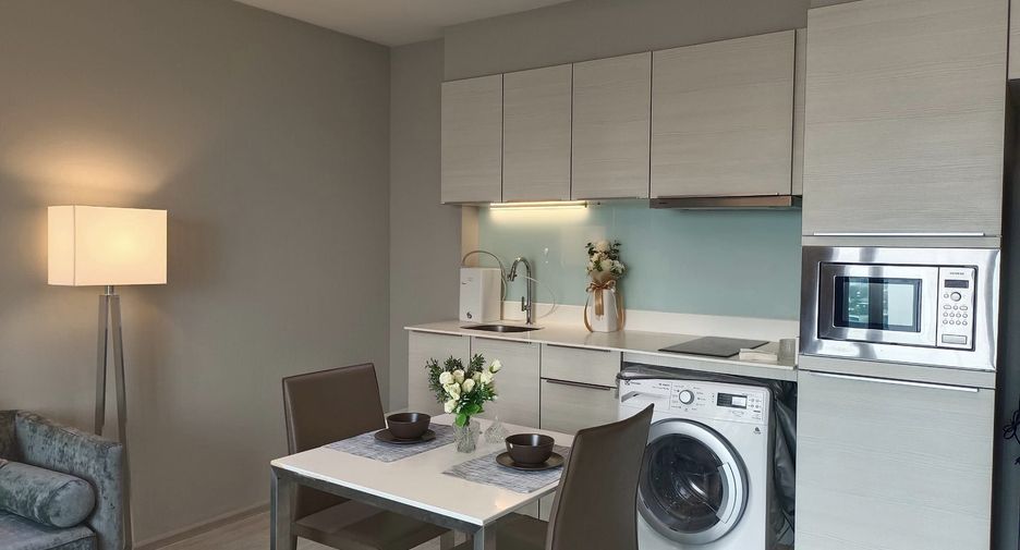 For rent 1 bed condo in Watthana, Bangkok