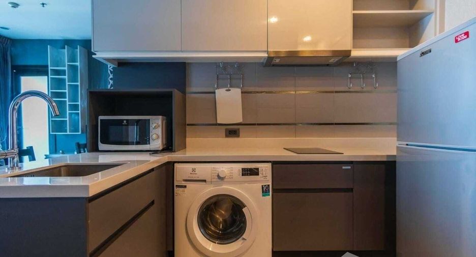 Wohnung zur Miete mit 1 Zimmer in Khlong Toei, Bangkok