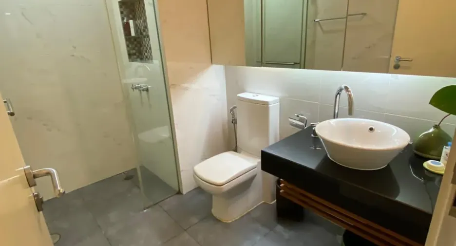 For rent 2 bedrooms condo in Sathon, Bangkok