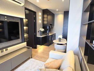 For rent 1 bed condo in Phaya Thai, Bangkok