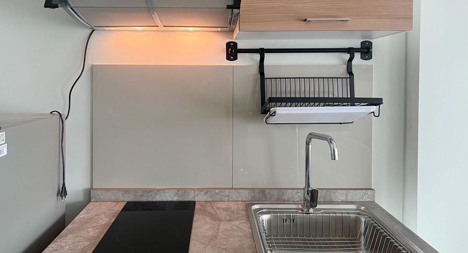 For rent スタジオ condo in Chom Thong, Bangkok