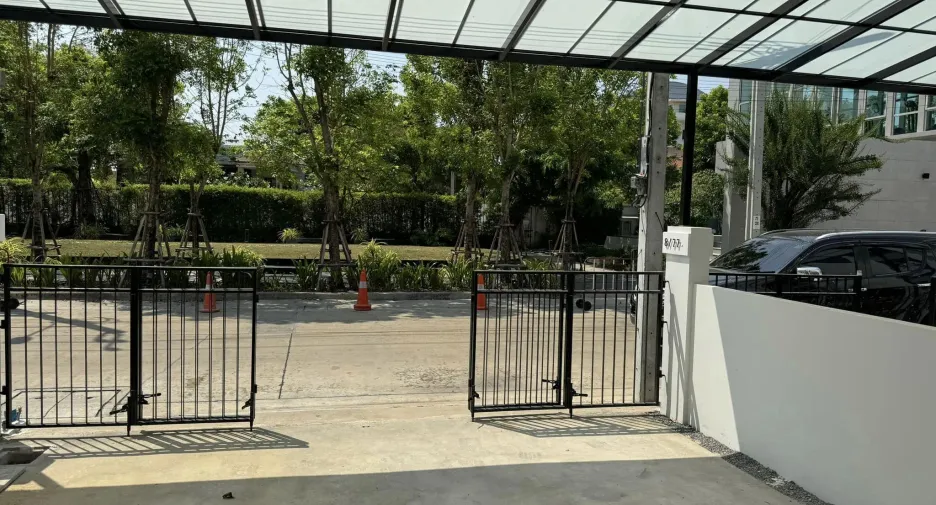 ให้เช่า 3 ห้องนอน ทาวน์เฮ้าส์ ใน พระโขนง, กรุงเทพฯ