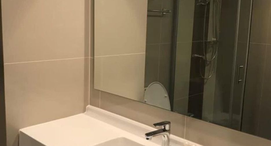 For rent studio condo in Phaya Thai, Bangkok