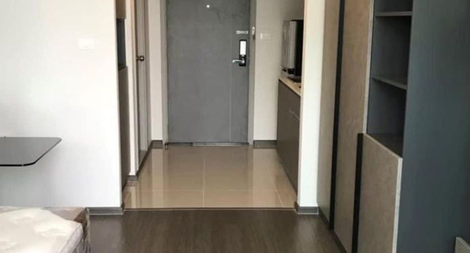 For rent studio condo in Phaya Thai, Bangkok