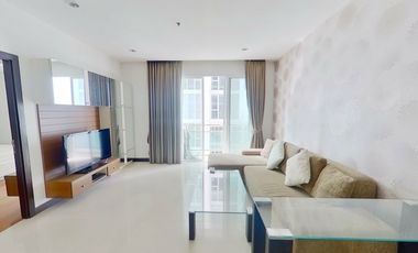 For rent 2 bedrooms condo in Watthana, Bangkok