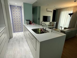 For rent 2 bedrooms condo in Khlong San, Bangkok