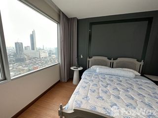 For rent 2 bedrooms condo in Khlong San, Bangkok