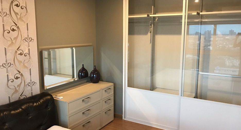 For rent 1 bed condo in Thon Buri, Bangkok