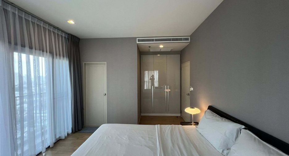 Condo en alquiler de 2 habitaciones en Khlong Toei, Bangkok