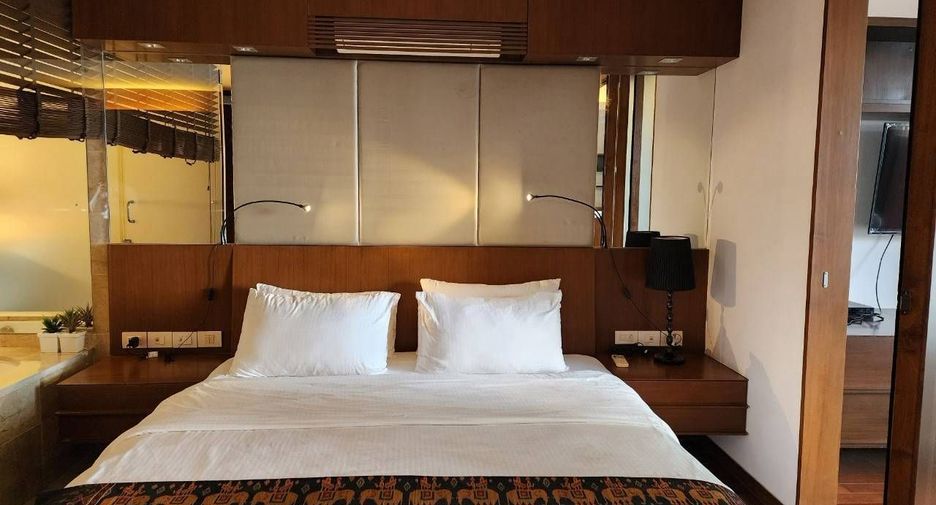 For rent 1 bed condo in Pathum Wan, Bangkok
